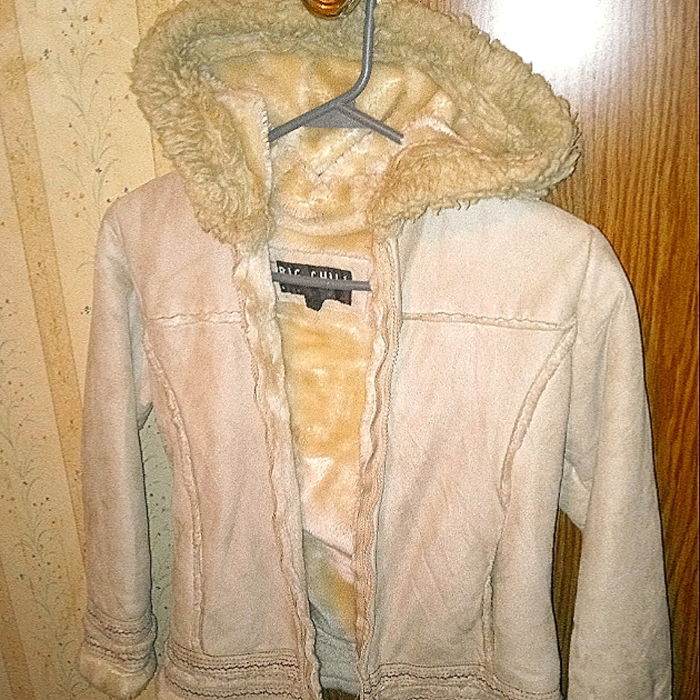 Big Girl, size 9/10, Tan hooded winter coat by Big Chill.